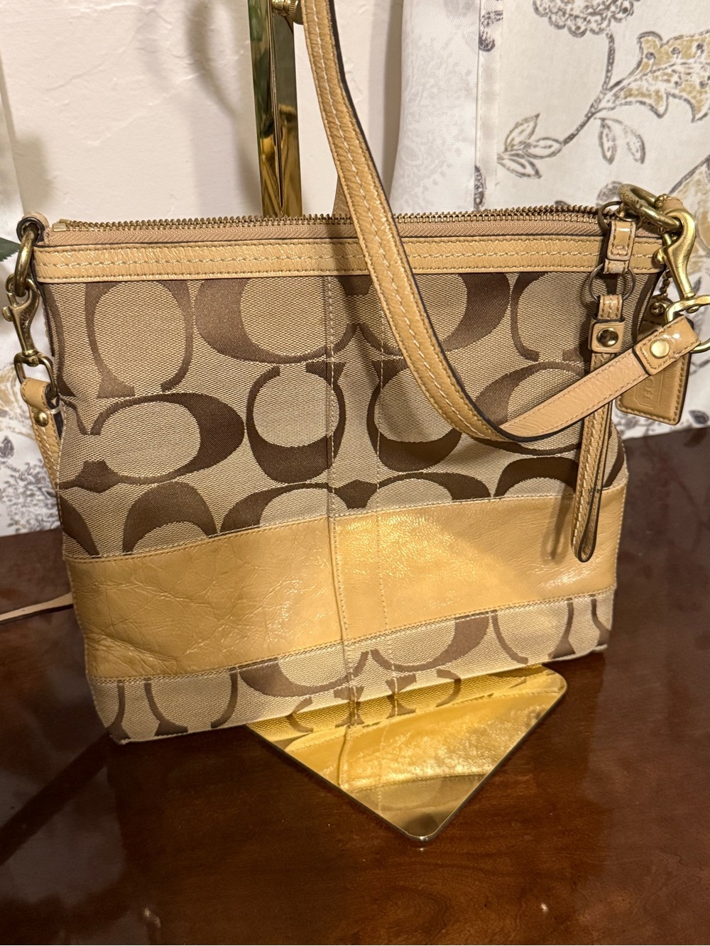Coach Signature Stripe Swingpack Crossbody.